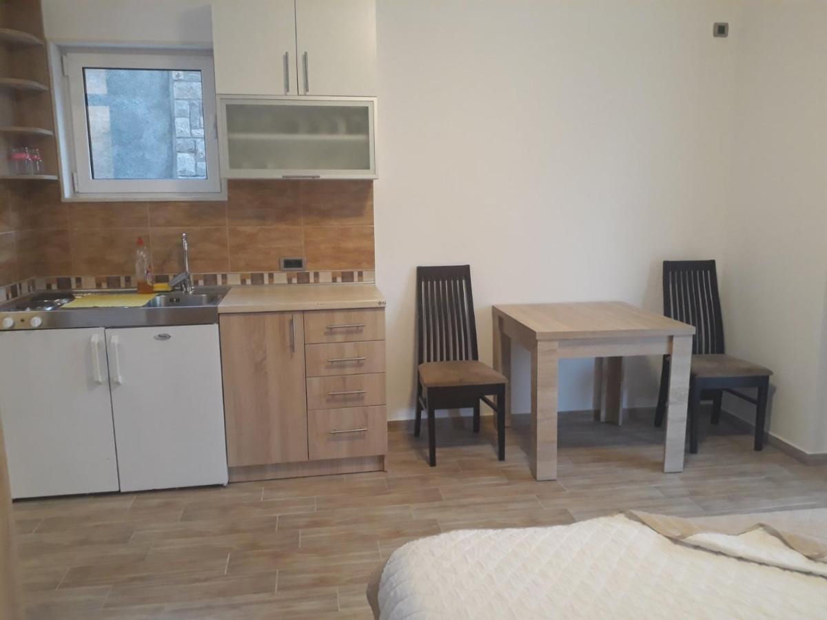 Apartmani Andrea Studio Herceg Novi Bagian luar foto